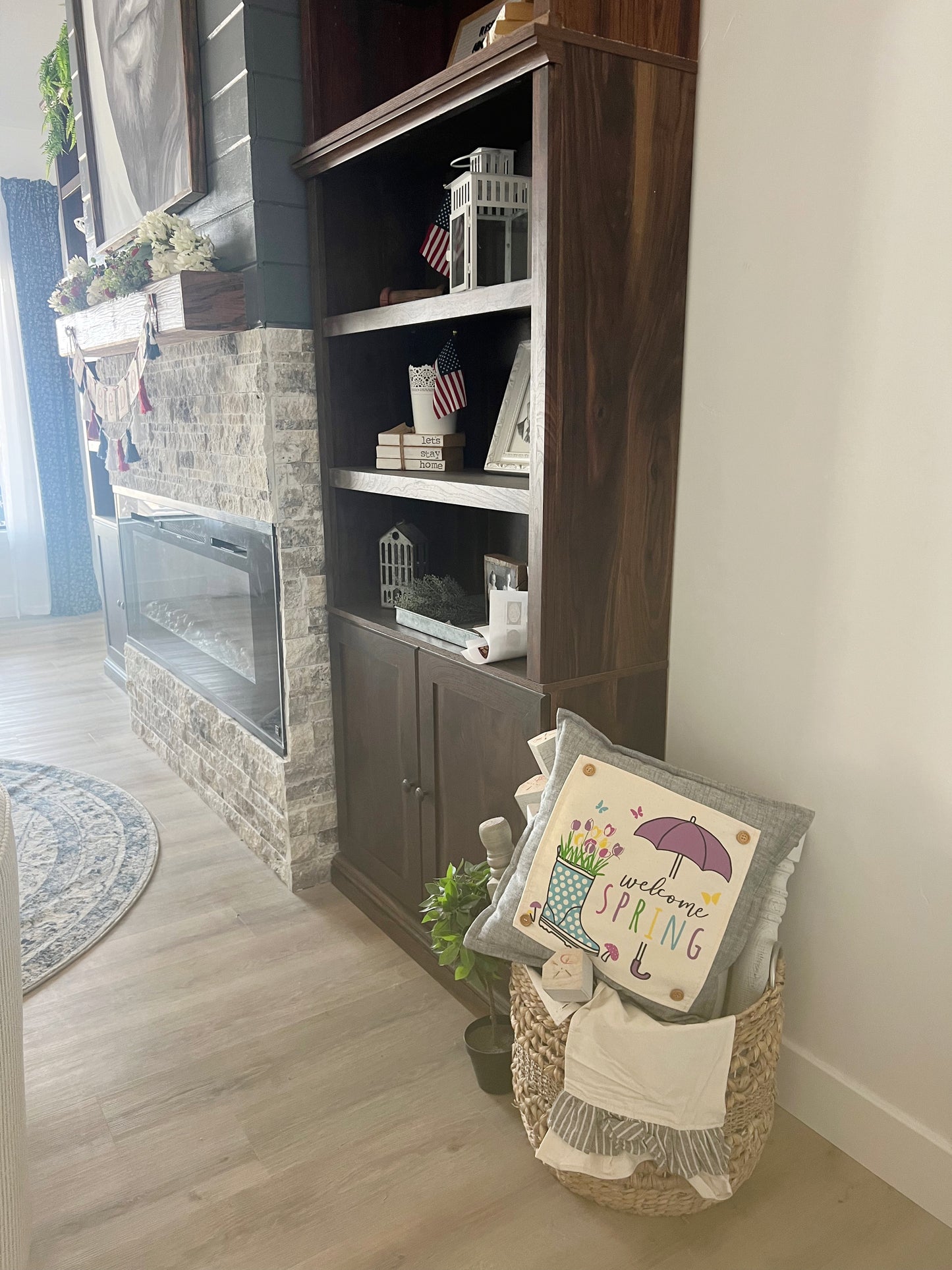 **SPECIAL COMBO OF THE WEEK:  SQUARE SPRING PANEL AND GRAY PILLOW: Flowers Tulip Vintage Floral RAINBOOTS UMBRELLA AND GRAY SQUARE PILLOW