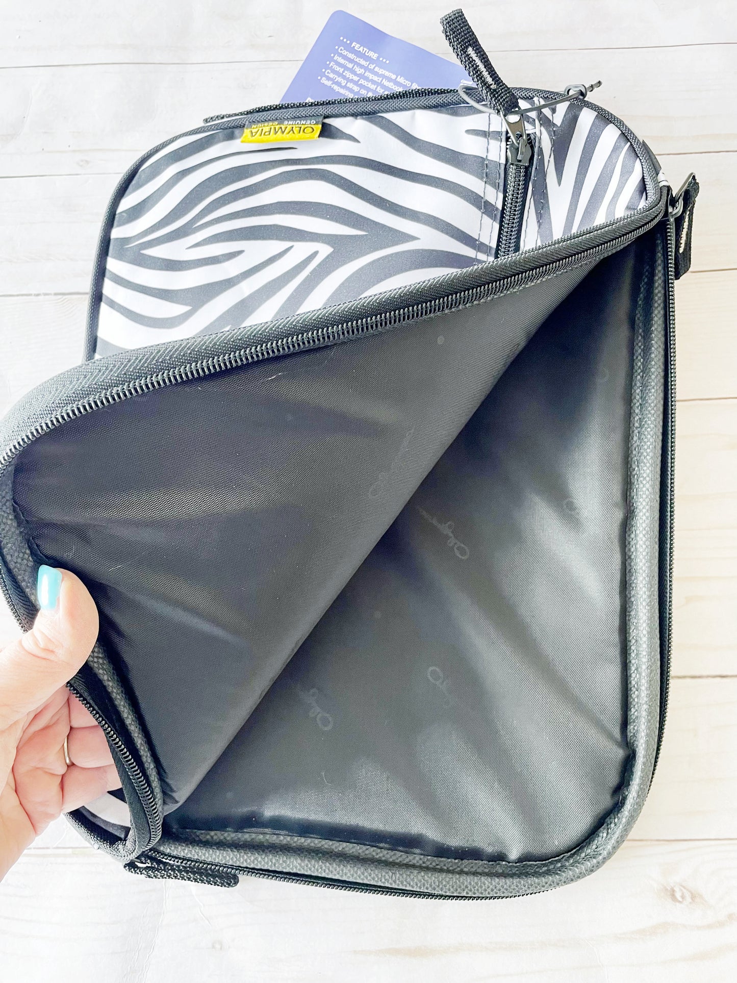 Gift for: Teen/College/Working Gal:  Pink Zebra Laptop bag purse