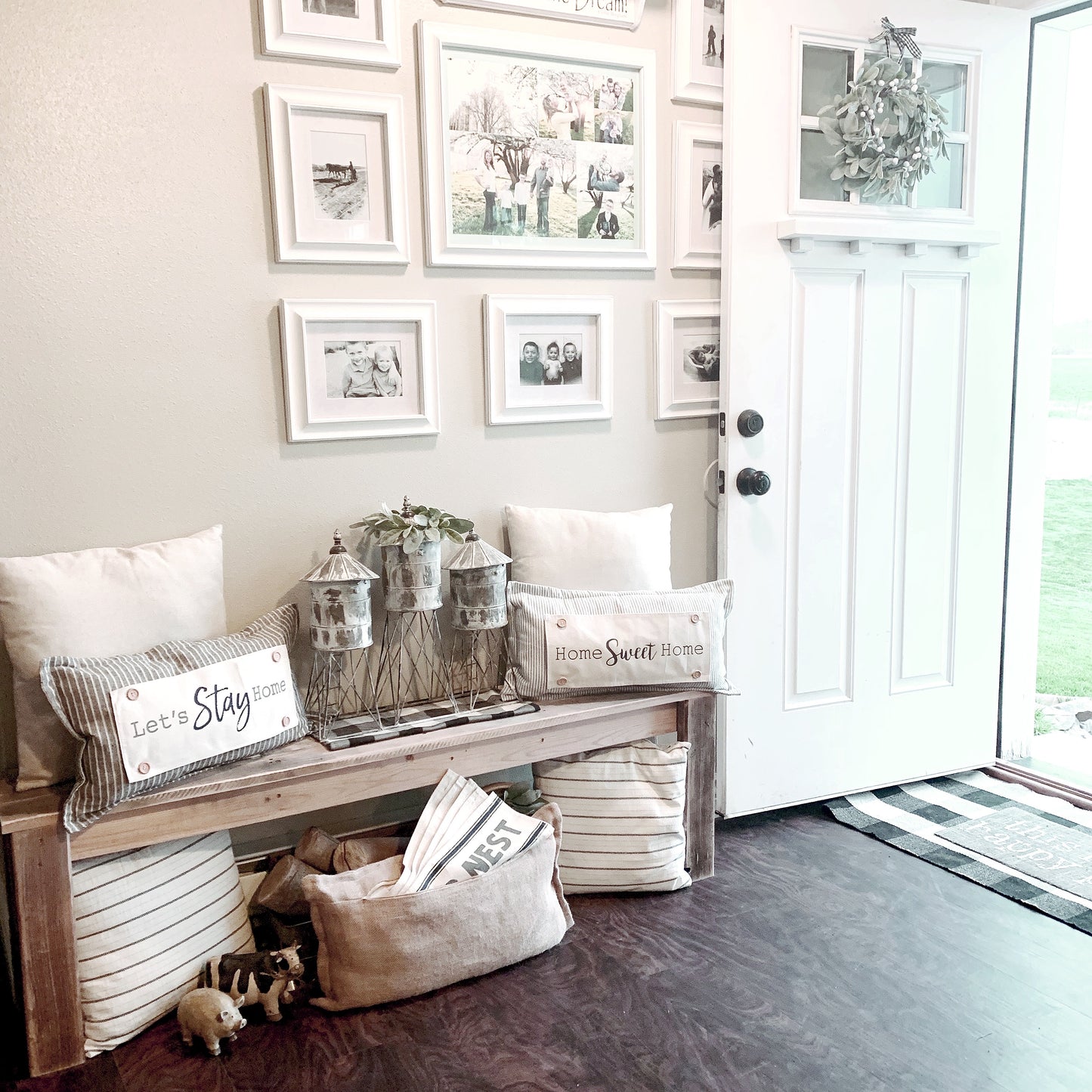 Neutral Panel: Farmhouse Gray Between Holiday Inbetween Bench Bed Decor; HOME SWEET HOME