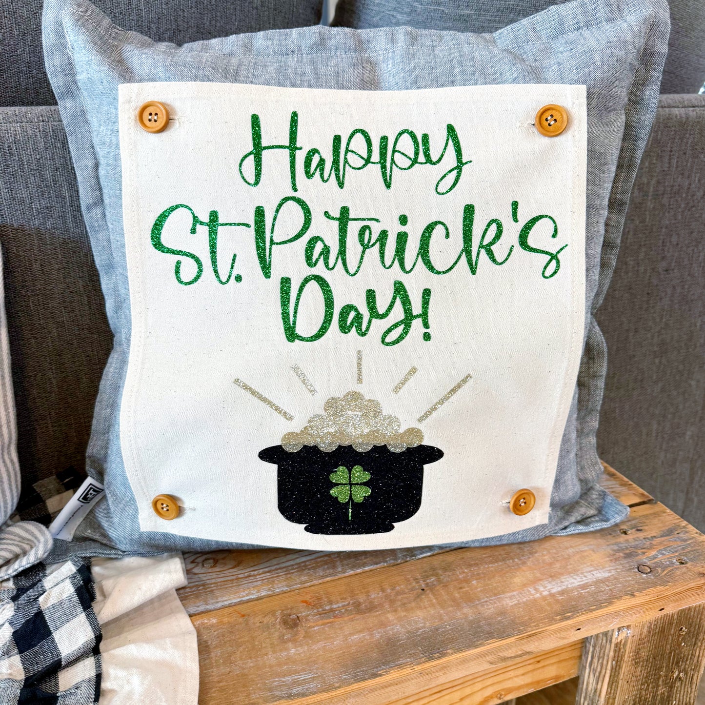 Glitter Holiday SQUARE Panel: Irish Kisses & Shamrock Wishes; Spring St. Saint Patricks Day, HAPPY ST. PATICK'S DAY POT OF GOLD